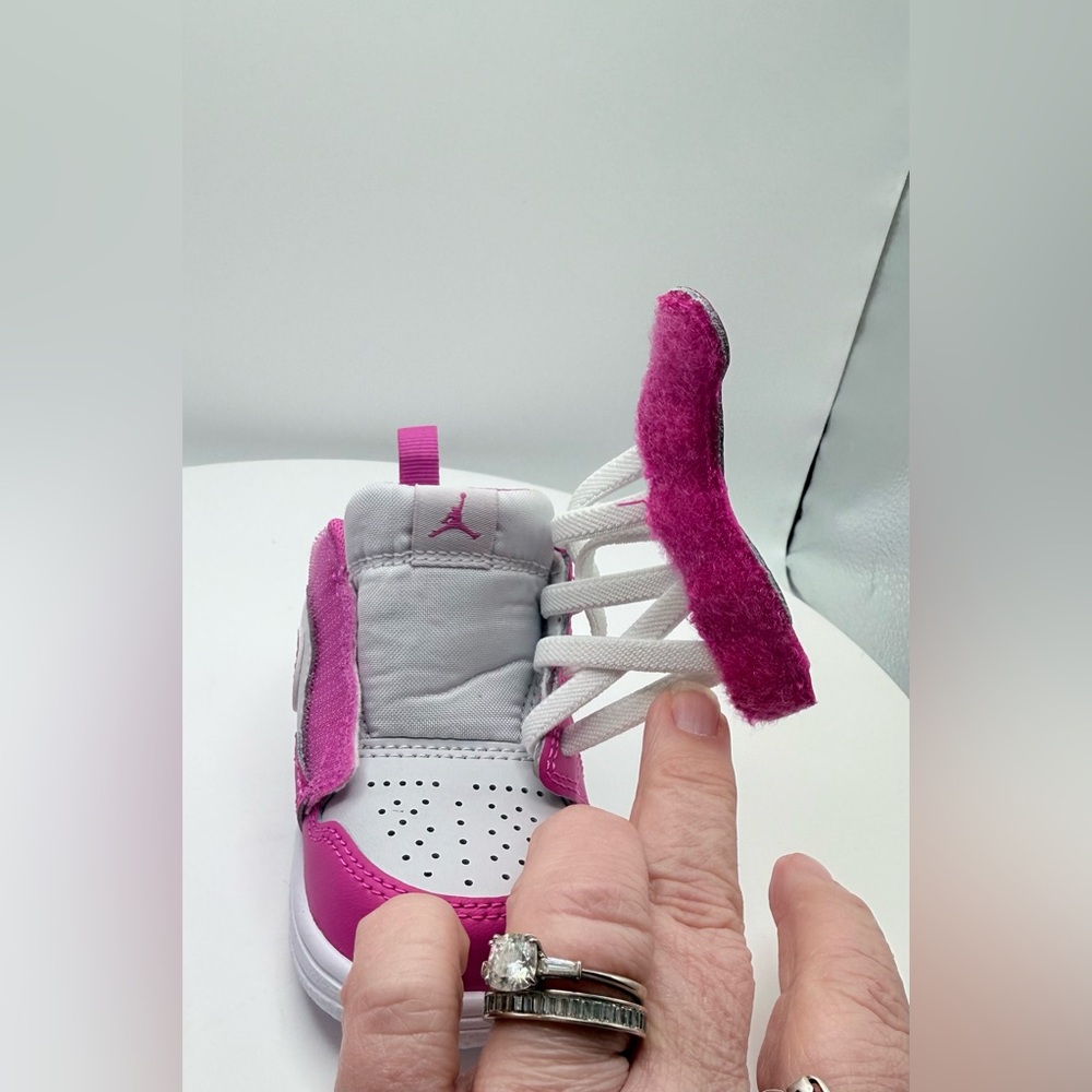 Nike Air Jordan 1 Low Toddler Sneakers Pink White | Size 5C | FN7398-600 - Picture 6 of 7